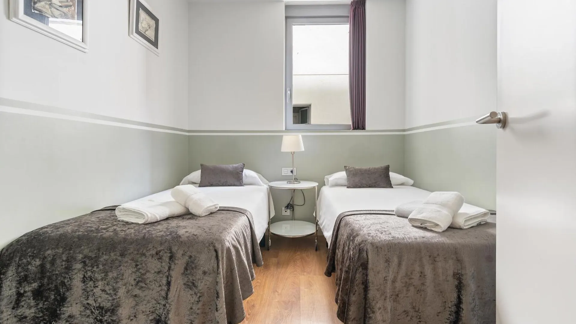 Apartament Sensation Sagrada Familia Barcelona 0*,