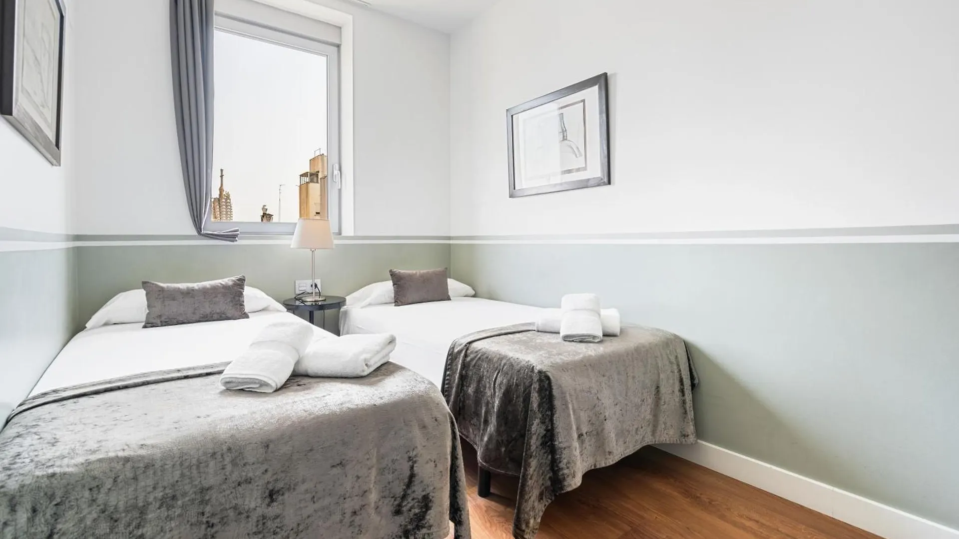 Apartament Sensation Sagrada Familia Barcelona
